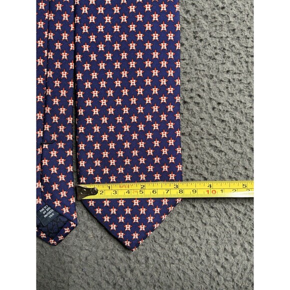 Vineyard Vines Tie Blue Silk Houston Astros Logo 3.5 in Hand Made in USA Necktie - Picture 5 of 8